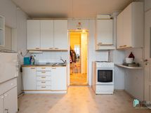 Yläkerran 2h+k+et huoneisto