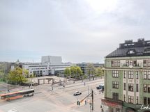 Hulppeat näköalat Oopperatalolle.