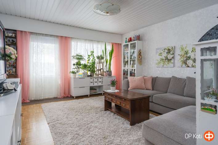 Rivitalo, 3h+k+s, 79 m², Hakalanmäki