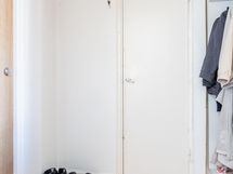 Eteinen