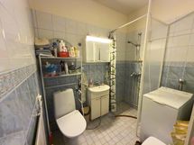 Kylpyhuone/WC