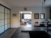 As 1 (5h+k+2kph+khh). Keittiö