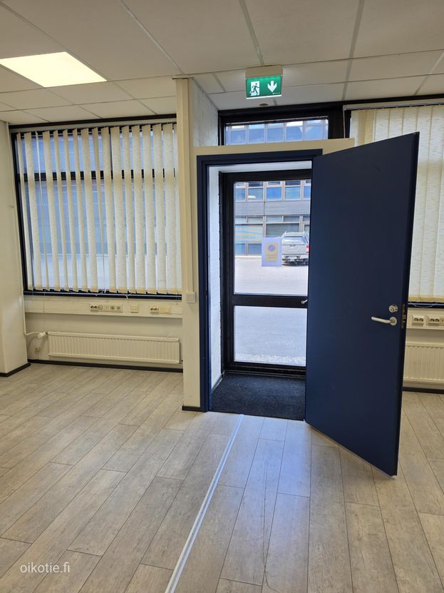 Business premises image