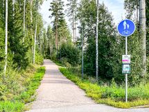 Aivan talon vierestä pääsee hyville ulkoilureiteille.