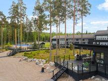 Separate traditional Finnish lakeside sauna