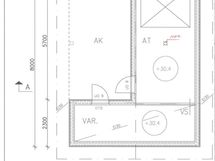 Autotalli ja varasto