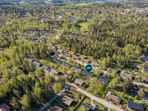 Syväpuronkatu 11 - Djupbäcksgatan 11