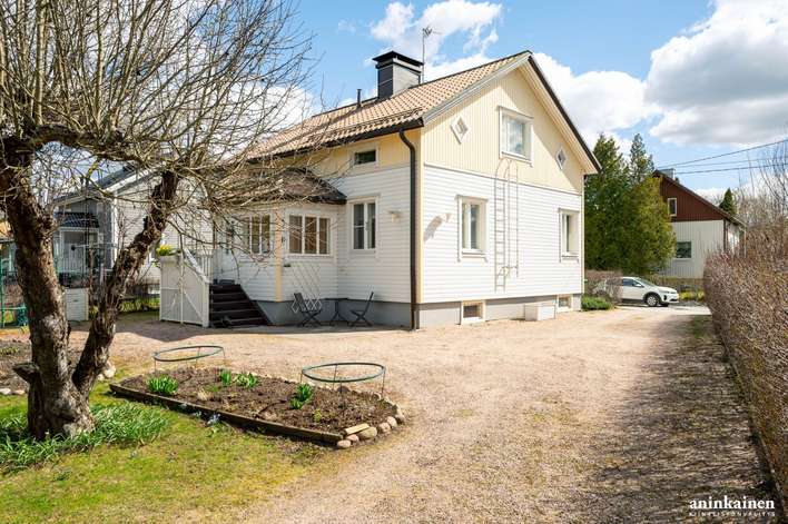 Omakotitalo, 4-(6h)+k+kph/wc+wc+vh+kuisti / piharakennus: autotalli+pihasauna+varasto, 102 m², Oriketo - Widok 4