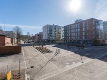 Parvekenäkymä kaakkoon