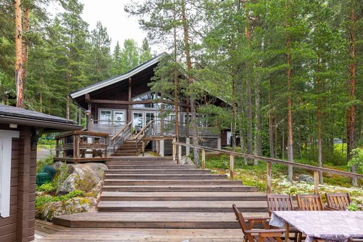 Loma-asunto, 3h, tupak,parvi,khh, 2xaitta, s, 61,5 m², Karkausniemi
