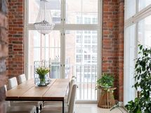 Isot ikkunat, iso valonlähde