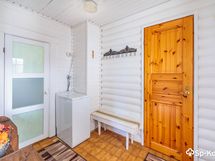 Piharakennuksen kaksio