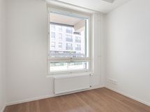 Valokuva vastaavankokoisesta asunnosta A1. Materiaalit voivat vaihdella.