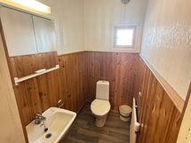 Wc käytävällä
