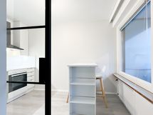 Keittiö on juuri käynyt läpi ison remontin.