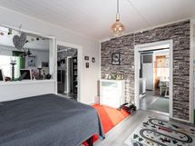 Keskikerroksen makuuhuone