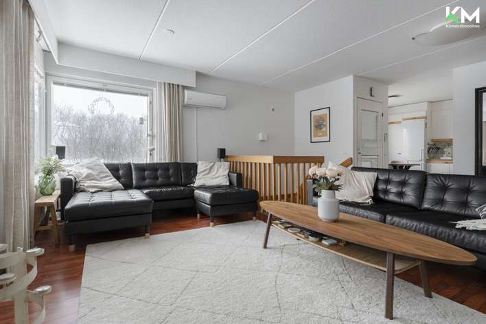 Kerrostalo, 3-4h, k, sauna, 2xkph, khh, vh, parveke(lasitettu), 108,5 m², Pukinmäki