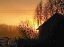 Myyjän omia kuvia eri vuorokauden, vuodenajan mukaan.
