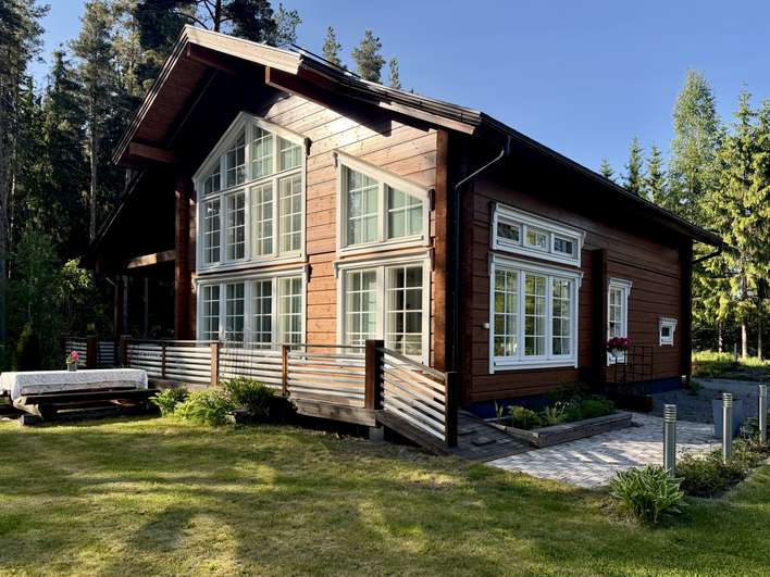 Omakotitalo, 4h, k, rt, 2 wc, aula,  khh, kph, s, varasto, 143/150 m², Tuulos, Hämeenlinna