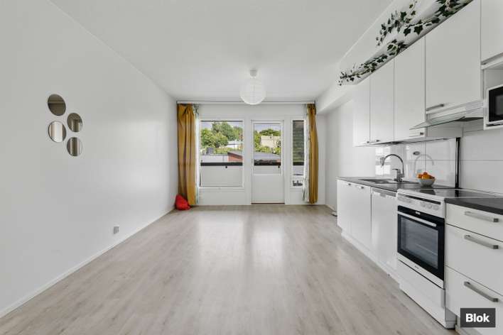 Kerrostalo, 1h+avok+kph+las.parv+oma tontti, 30,5 m², Kauklahti, Espoo