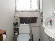 Yläkerran wc