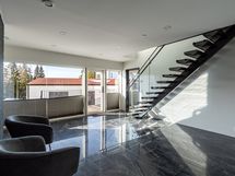 Alakerran aula