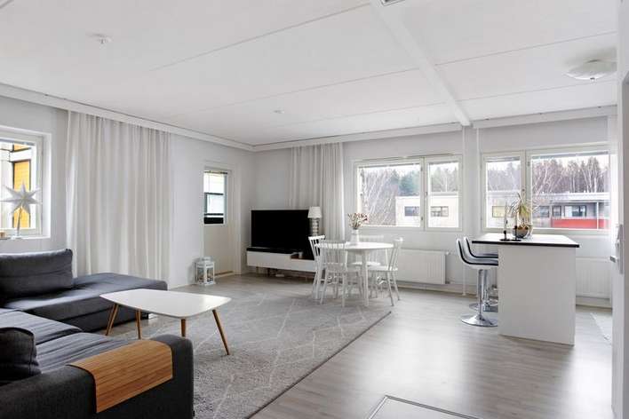 Kerrostalo, 3h, avok, kph, vh ja lasitettu parveke, 74,5 m², Kaarela, Helsinki