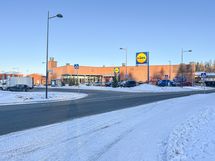 Lidl Kauklahti asunnolta noin 5min kävelymatkan päässä.