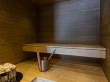 Vastaavasta asunnosta(lisätöitä käytetty)