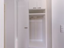 Kuva on vastaavanlaisesta toisen kerroksen asunnosta.