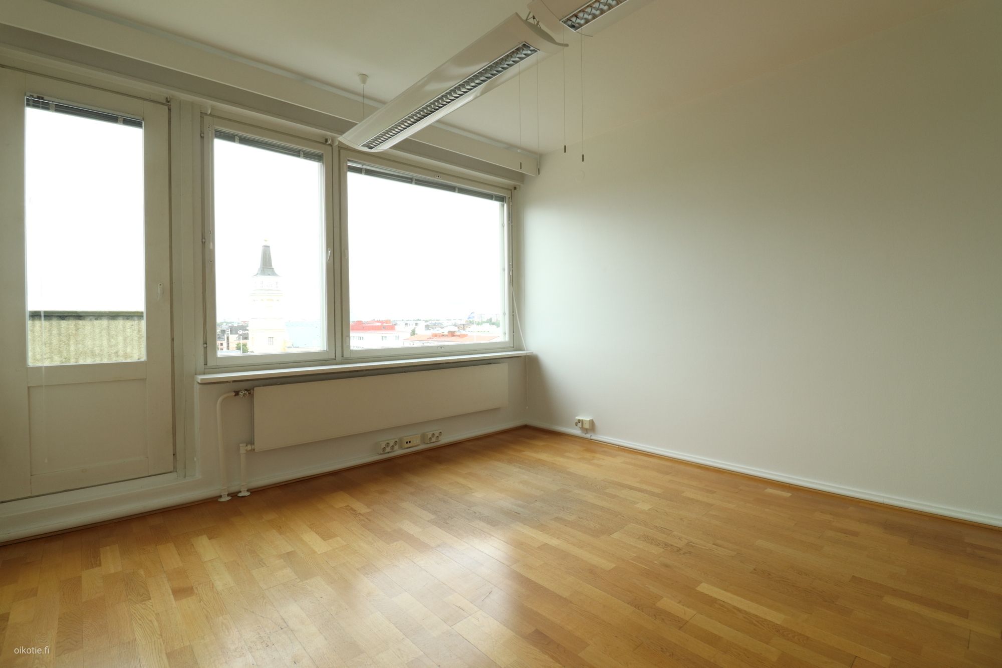 4h,k,kh,s toimistotila – Kirkkokatu 4, 90100 Oulu 5