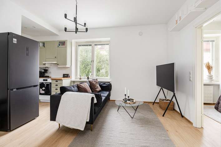 Kerrostalo, 2h+avok+kph (yhtiöjärjestyksen mukaan 2 h+kk), 43 m², Taka-Töölö, Helsinki