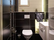 Erillinen wc yläkerta