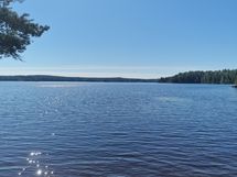 Rannasta aukeaa maisemat upeasti!