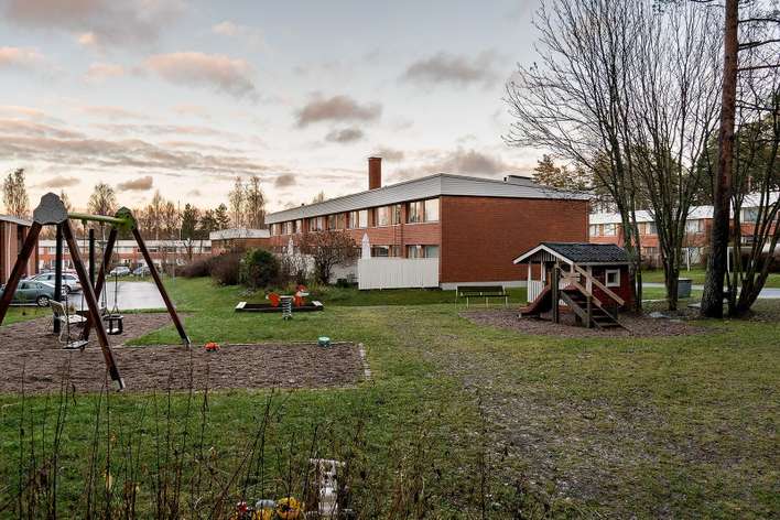 Rivitalo, 4h + s + p , 74/108 m², Höyhtyä, Oulu
