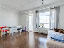 Image delivery from Zentuvo to Linear