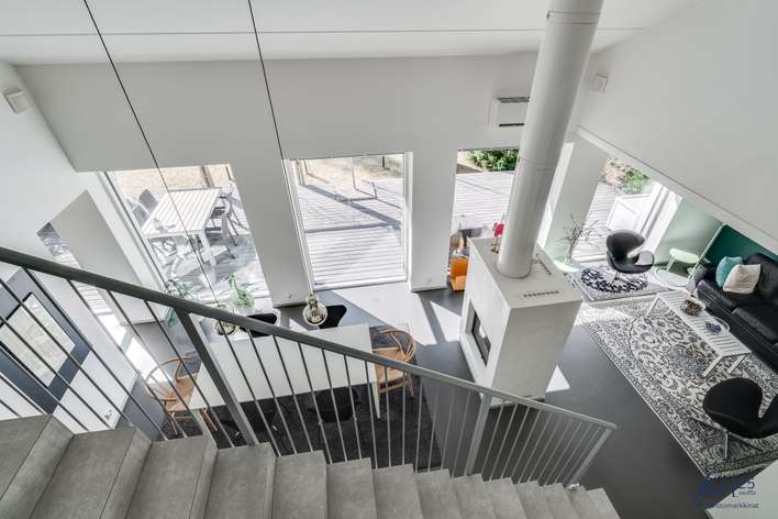 Omakotitalo, 3mh+oh+ruokailutila+työhuone+kph/s+khh+wc+kph/wc+autokatos/varasto, 142/226 m², Hirvensalo Kukola, Turku