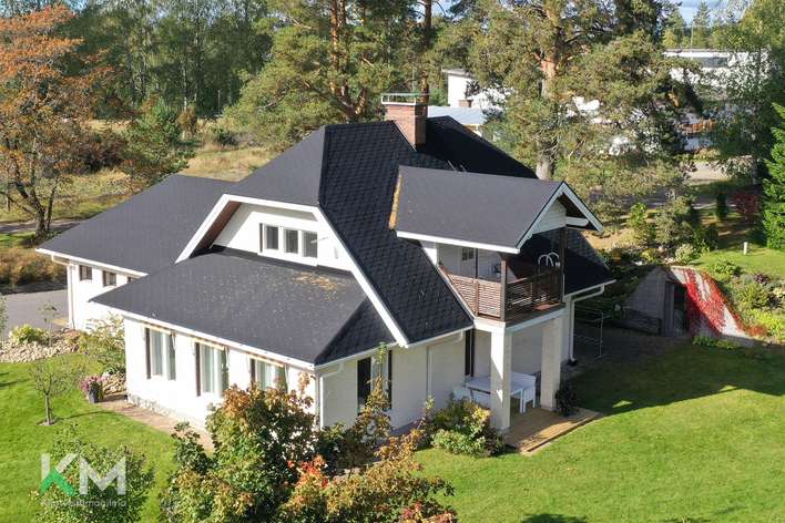 Omakotitalo, 4-5h, k, s, kph, pkh, vh, khh, 2wc, parv, ter, autok, autotalli/kesäsauna, 157/173 m², Arrakoski
