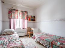 majoituspuolen makuuhuone 2