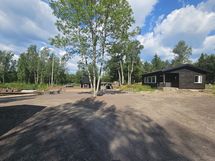 vanha mökki, grillikatos ja sauna