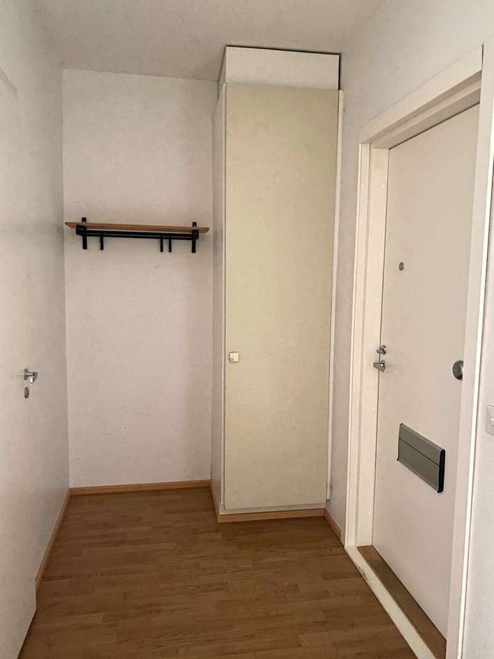 Kerrostalo, 1h+kk+kph+lasitettu parveke, 33 m², Hovila – pohled 2