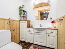 Erillinen wc