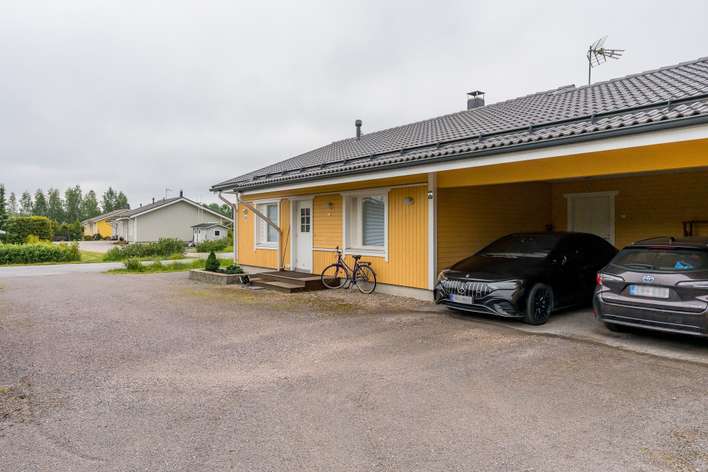 House in Aura - View 2