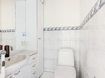 Erillinen wc