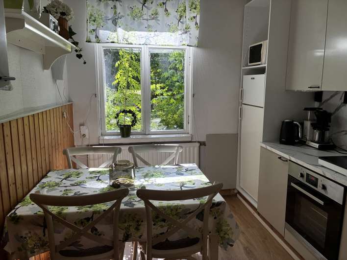 Loma-asunto, 2h + k, 70 m², 1 kaupunginosa, Naantali
