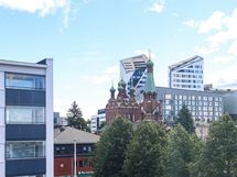 Näkymä keittiön ikkunasta kohti Nokia Areenaa