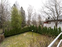 Parvekenäkymää kaakon suuntaan