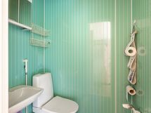 Erillinen wc.