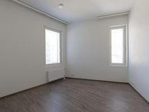 Kuva on vastaavanlaisesta eri kerroksen asunnosta.