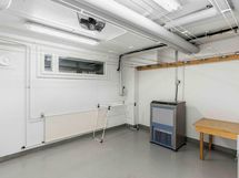 Pyykit kuivuu nopeasti kuivaushuoneessa